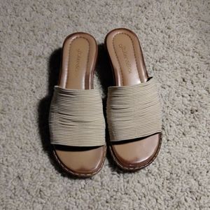 St. John's Bay wedges